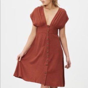 NWT Charlie Holiday Sweet Escape Dress Size 4